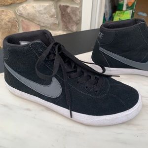 Nike black suede high top fashion sneakers
